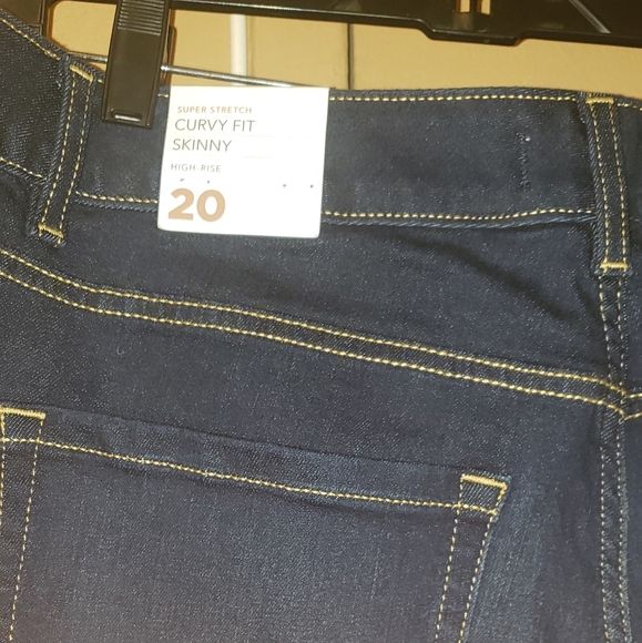 NWT lane Bryant size 20 curvy jeans - Picture 2 of 4